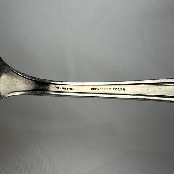 HAWTHORNE 1908 by Rockford Silver Plate Co. Pierced Berry Spoon - Picture 8 of 8